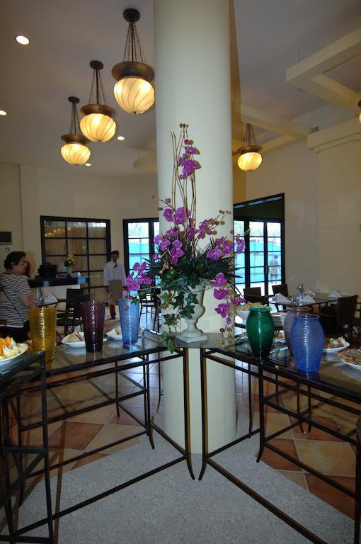Planta Centro Bacolod Hotel & Residences Εξωτερικό φωτογραφία