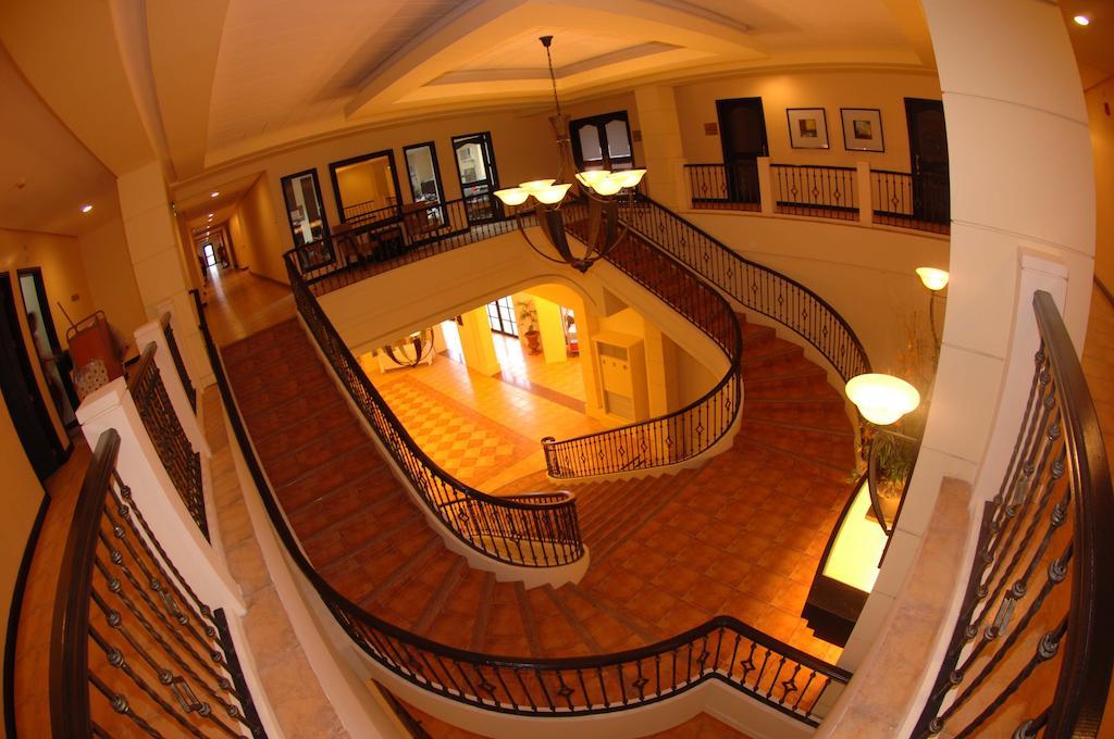 Planta Centro Bacolod Hotel & Residences Εξωτερικό φωτογραφία